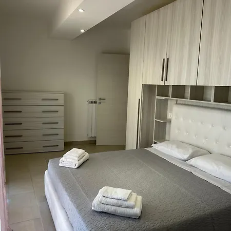 Apartment Beautiful With Swimming Pool